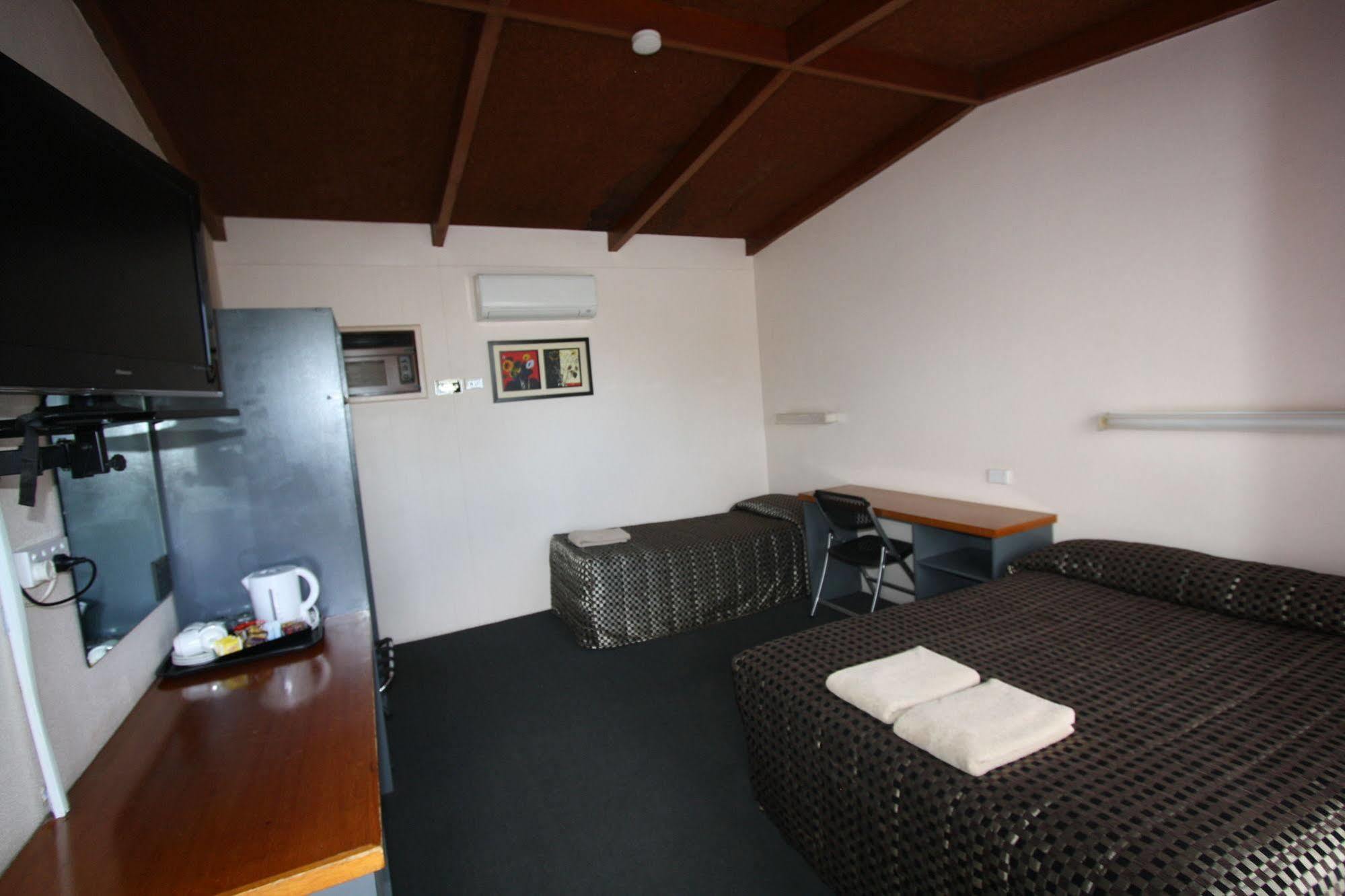 Copper Hotel Cobar